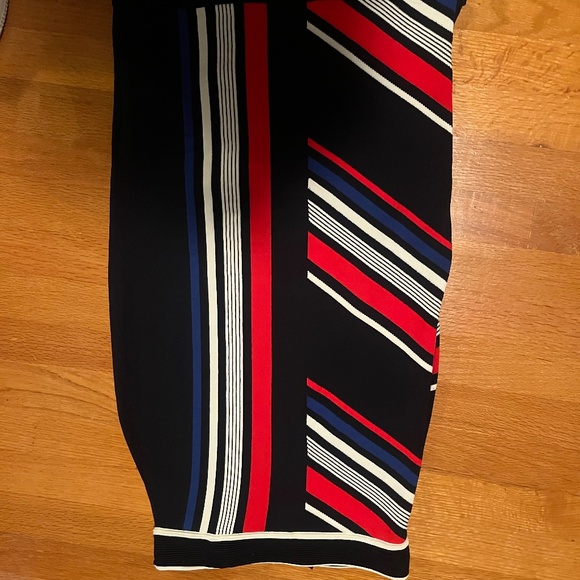 NWT TOMMY X GIGI Gigi Hadid Intarsia Skirt Size: M - Picture 7 of 10